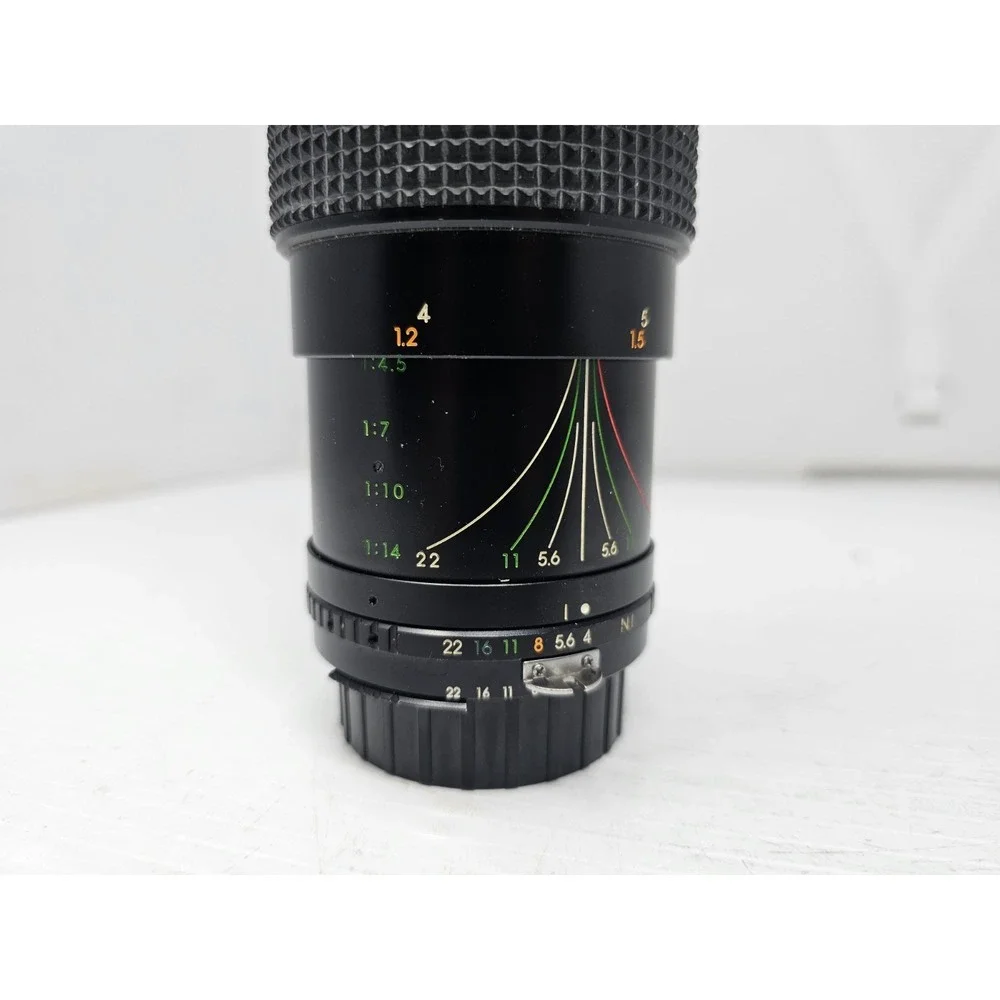 Sears Model‎ 202 Camera Lens Auto Zoom Multi-Coated 1:4.0-5.6 f=60-300mm